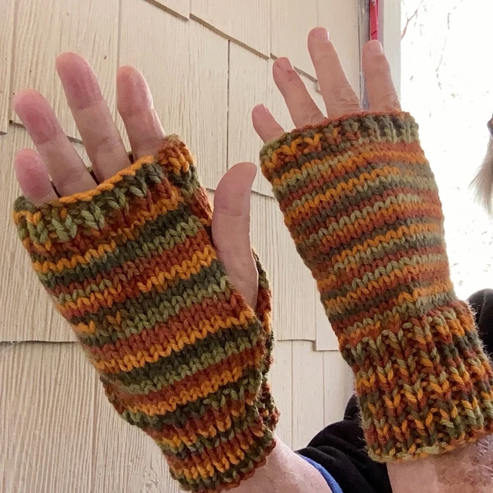 Gloves Fingerless Hand Crafted Colorful Striped Orange Greens Rust Ribbed